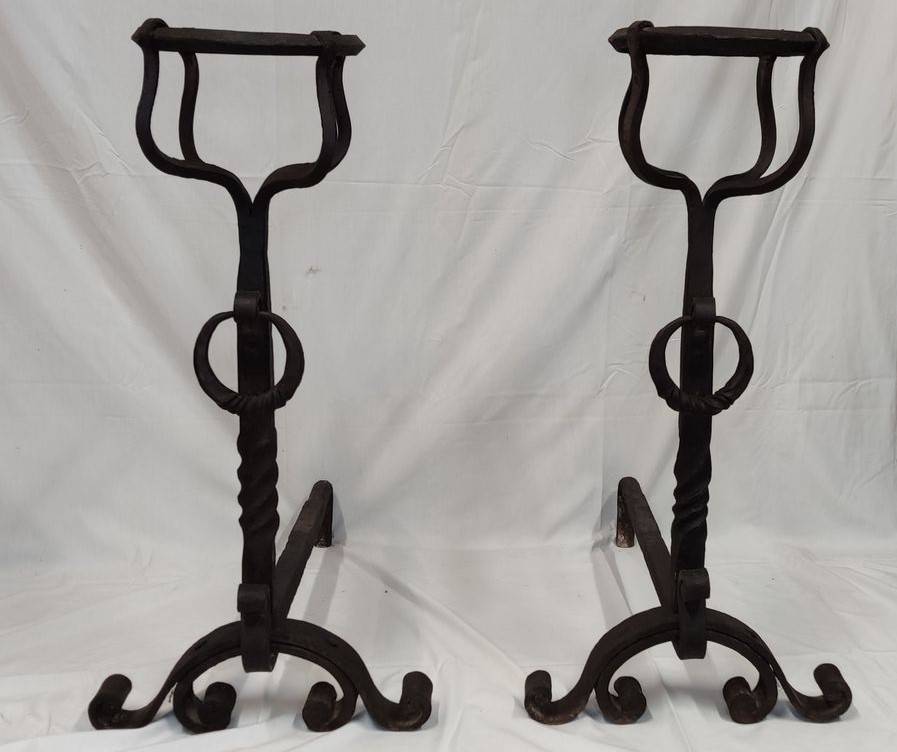 RARE PAIRE DE Chenets De Cheminee En Bronze Dore Et Fer Forge Louis Xiv