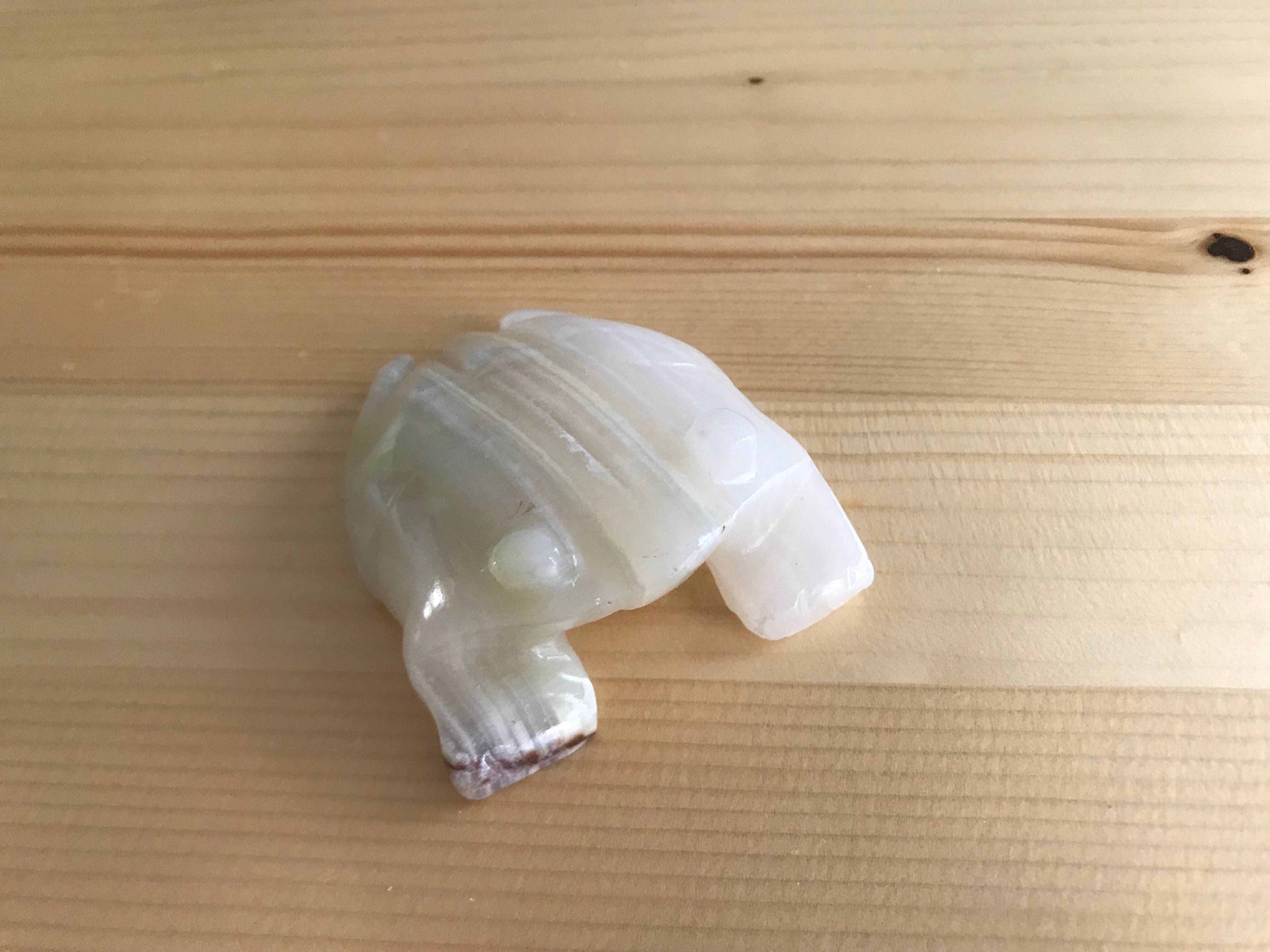 Grenouille en onyx