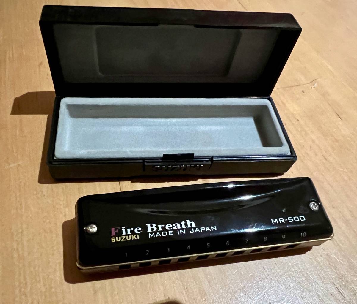 Harmonica Suzuki Fire Breath MR-500 noir, neuf
