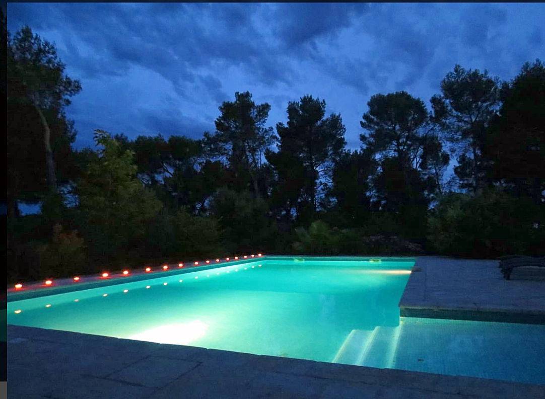 Loue villa provençale - 9 couchages, 5 chambres - Aix-en-Provence, Saint-Marc-Jaumegarde (13)