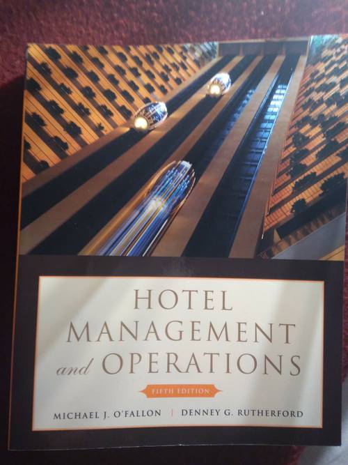 Vends livre : Hotel management and opérations
