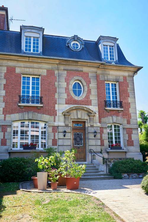 Propose maison d’Hôtes et d’Evénementiel à deux pas de Paris et La Défense - 30 invités - Asnières-sur-Seine (92)
