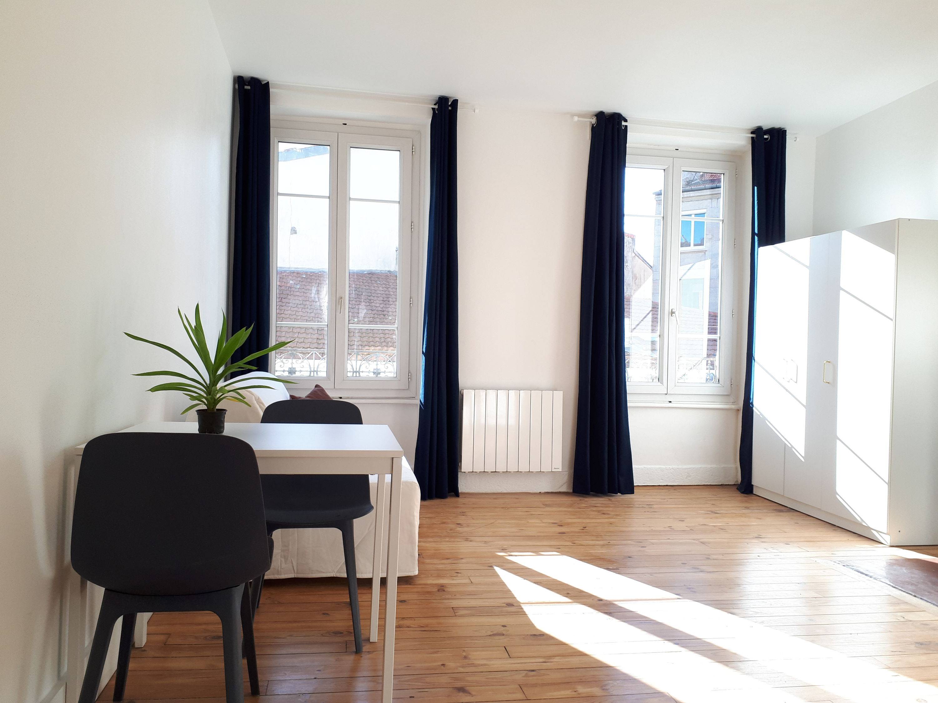 Studio lumineux 23m² hypercentre de Saint-Étienne