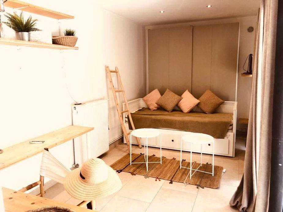 Loue studio de 20m² - Marseille 7ème