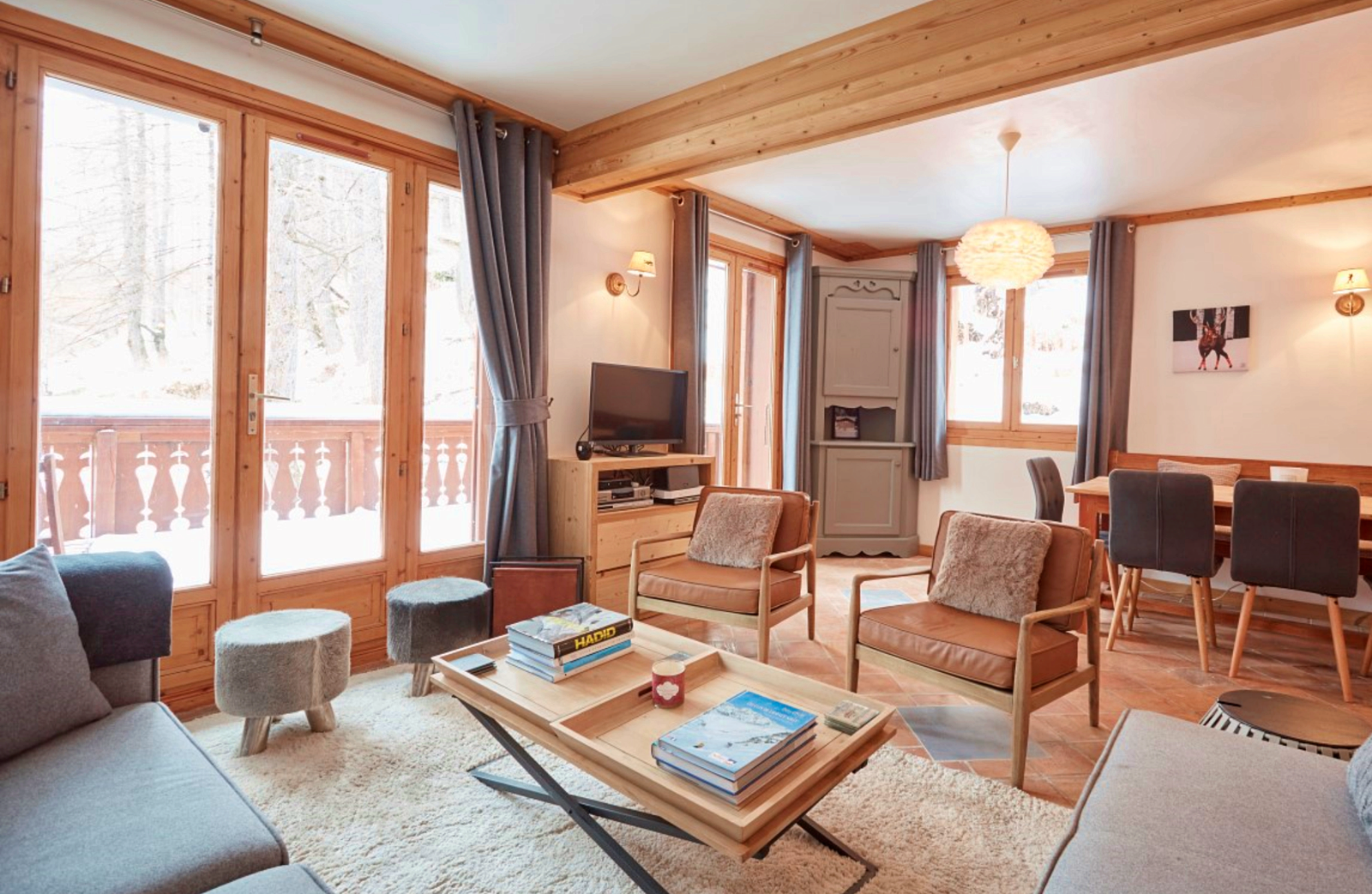 Loue appartement duplex de 117m² - 4 chambres, 8 couchages - Val-d’Isère (73)