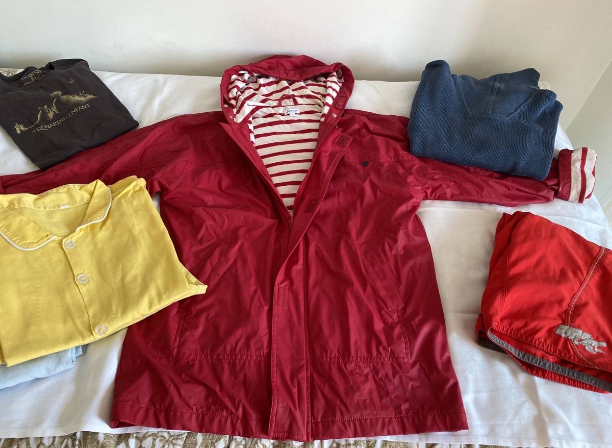 Lot 12 ans Jacadi Okaidi RIP Curl et autres
