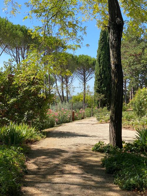 Propose poste Jardinier Gardien Aix-en-Provence