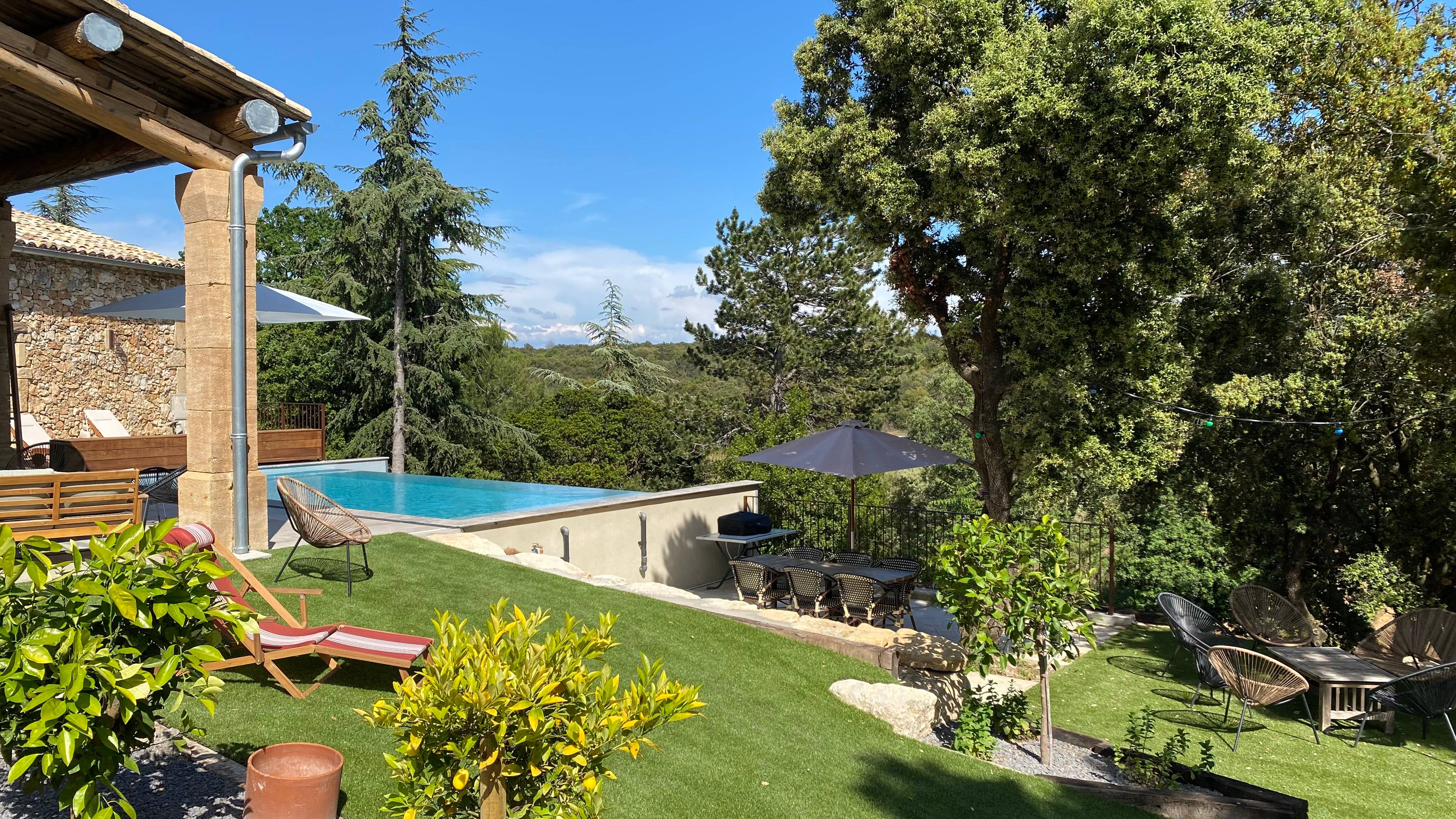 Loue villa au calme - 6 couchages - Proche Uzès, Avignon, Nîmes et Pont du Gard - Pouzilhac (30)