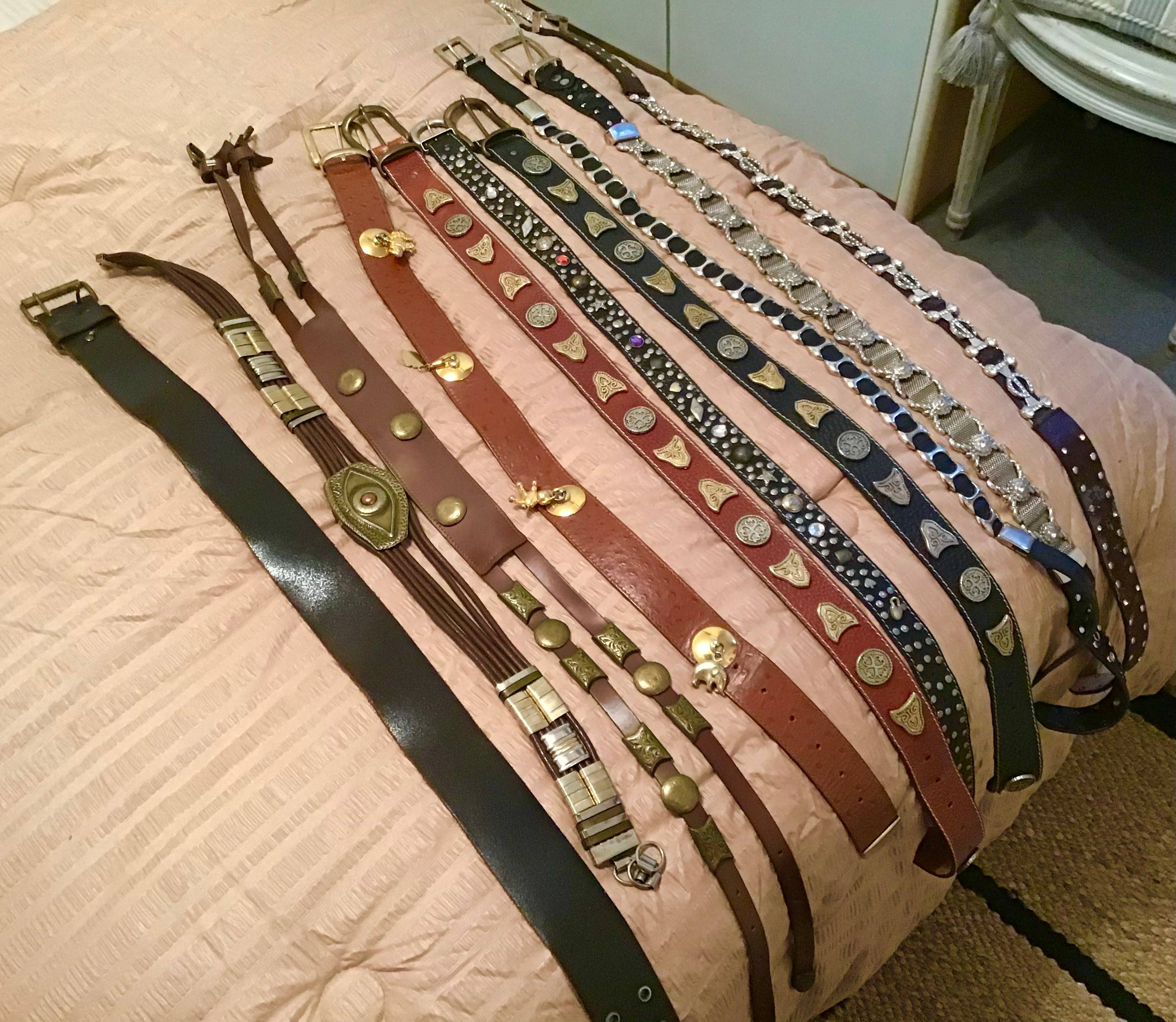 Vends lot de ceintures originales en cuir noir et marron T 75/80