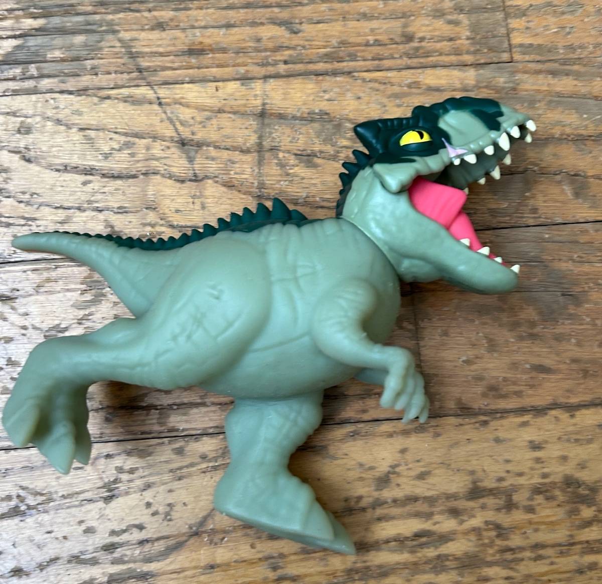 Goo Jit Zu Jurassic World Gigantosaurus Neuf