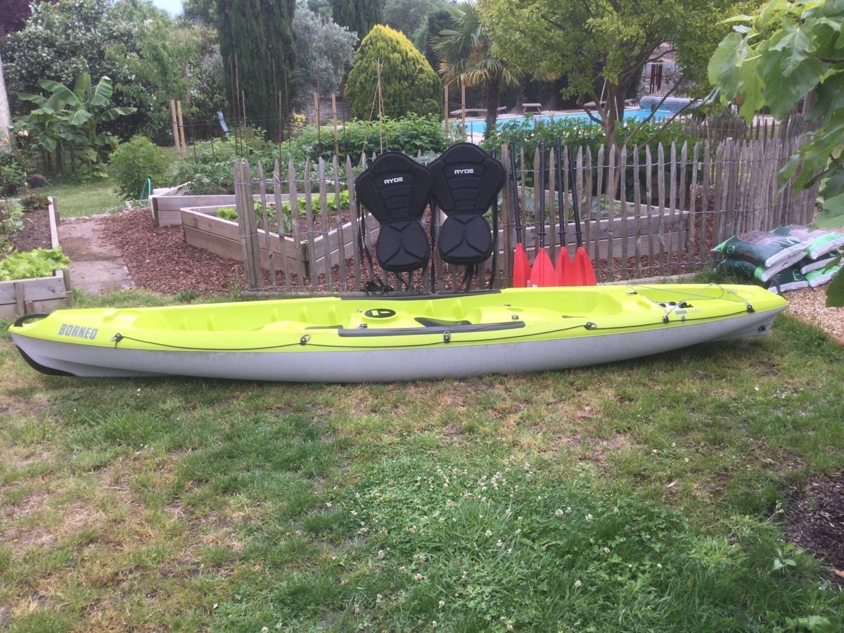 Kayak Tahe BornÉo 3 places sur Gens de Confiance