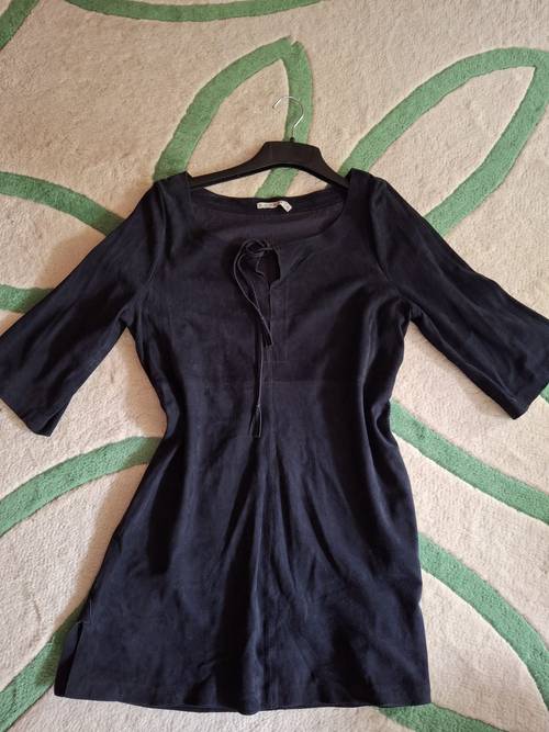 Vends robe Kookaï en daim bleu marine - Taille 40
