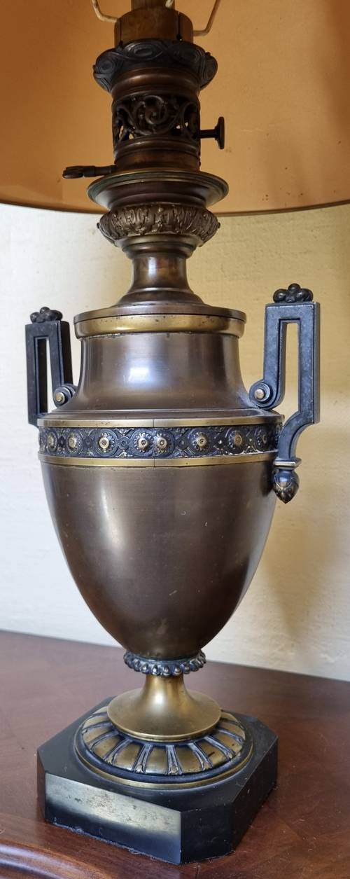 Lampe ancienne Empire fin XIXème bronze