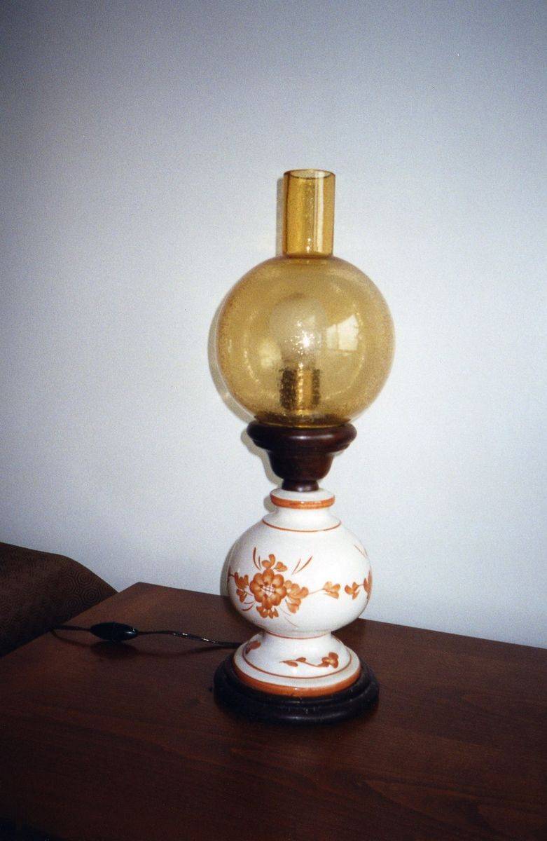 Lampe à poser et globe de verre soufflé