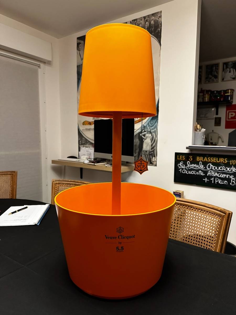 Extra large seau à champagne VEUVE CLICQUOT en métal brossé