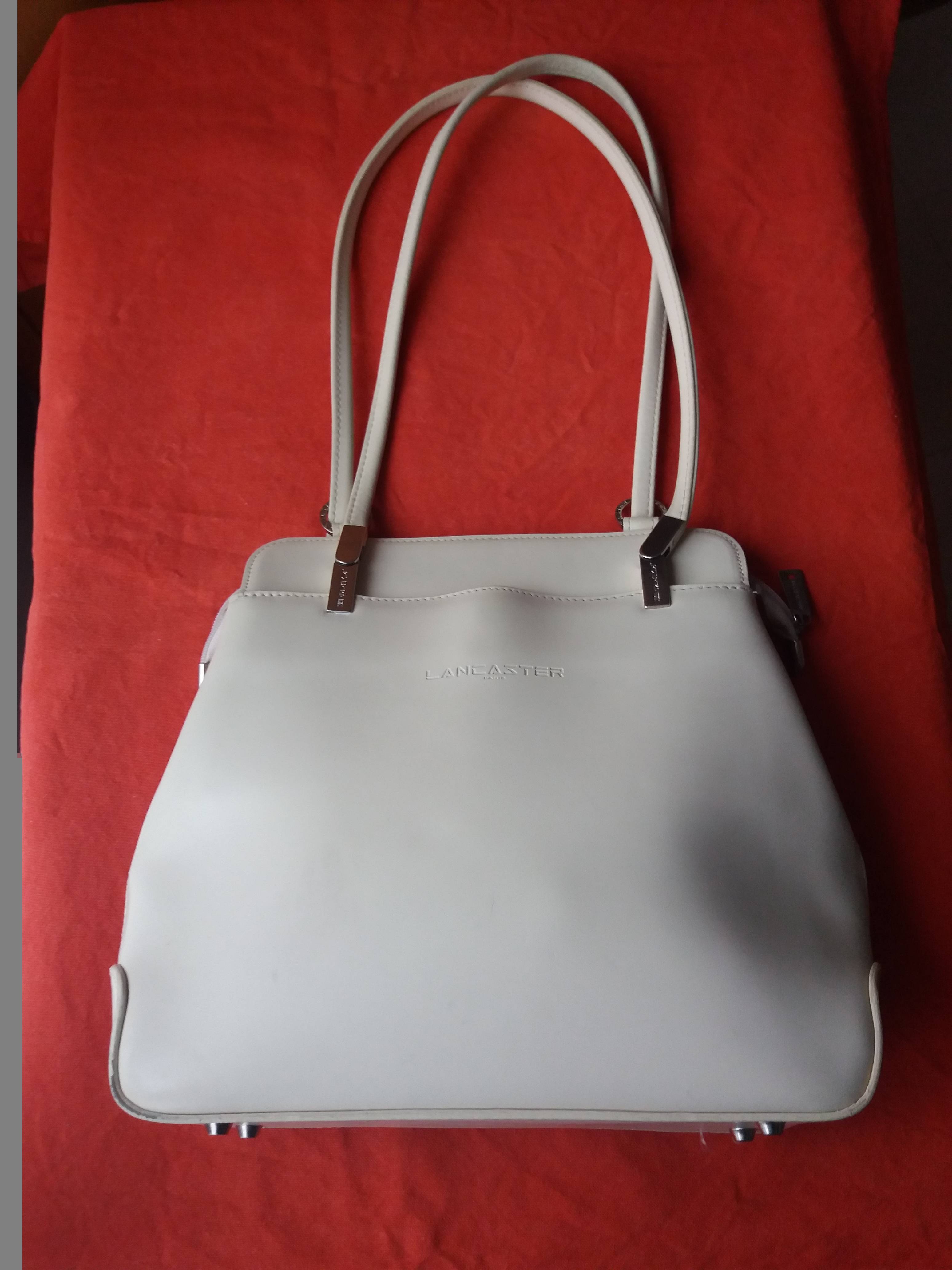 Sac Lancaster blanc cassé pouvant être porté en bandoulière ou sac à dos