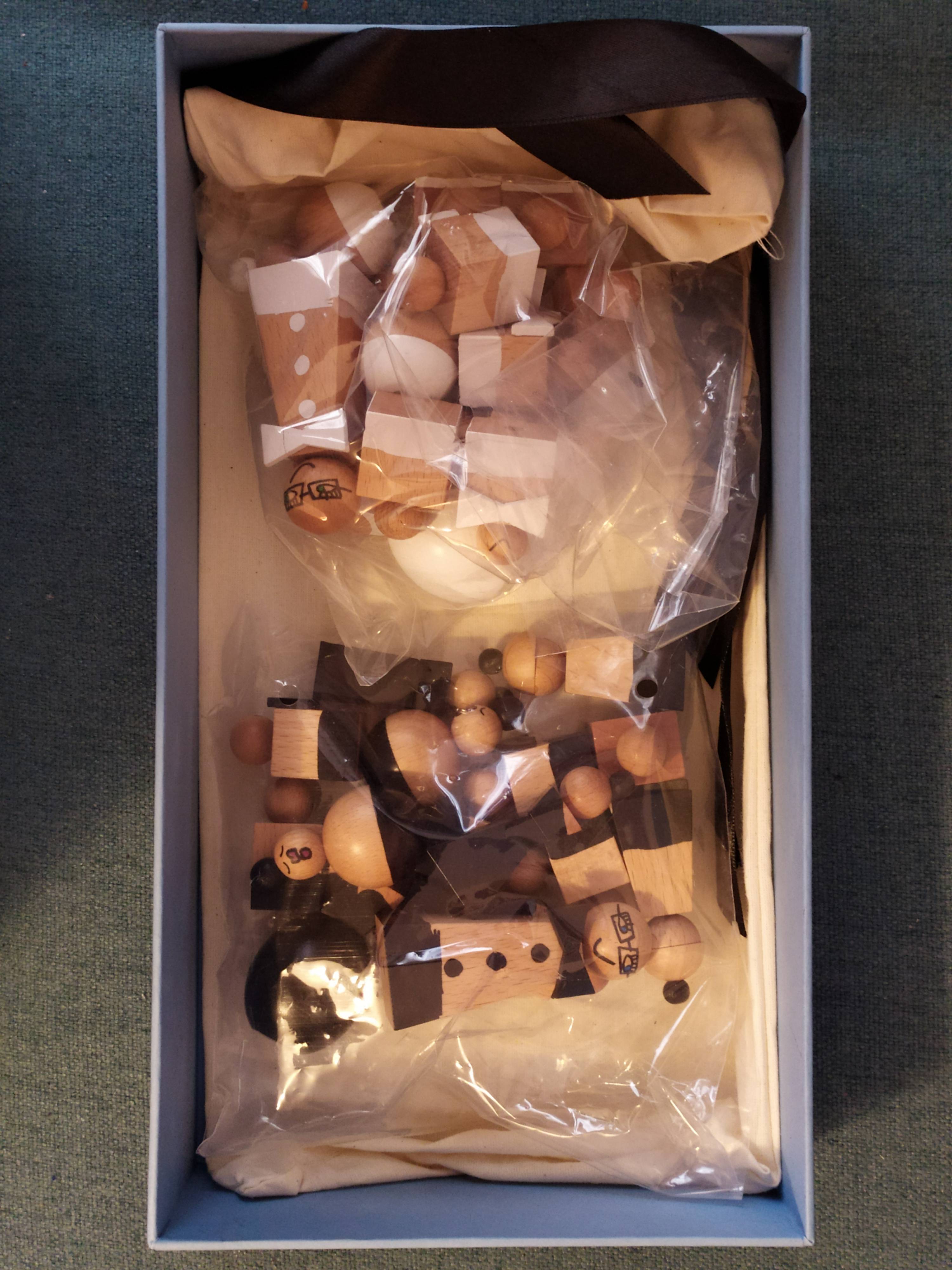 Jeu d'Echecs Napoléon et Echiquier Coffret de Rangement