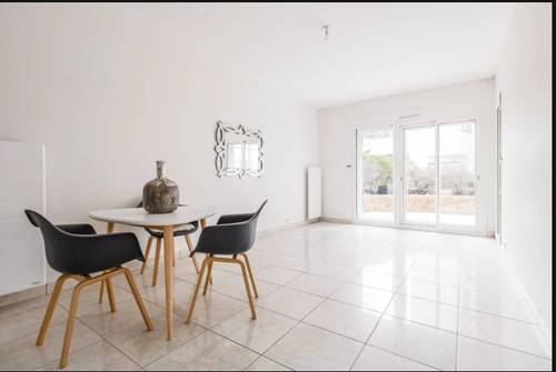 Vends appartement 44m² dans résidence sécurisée avec terrasse de 17m² grand standing