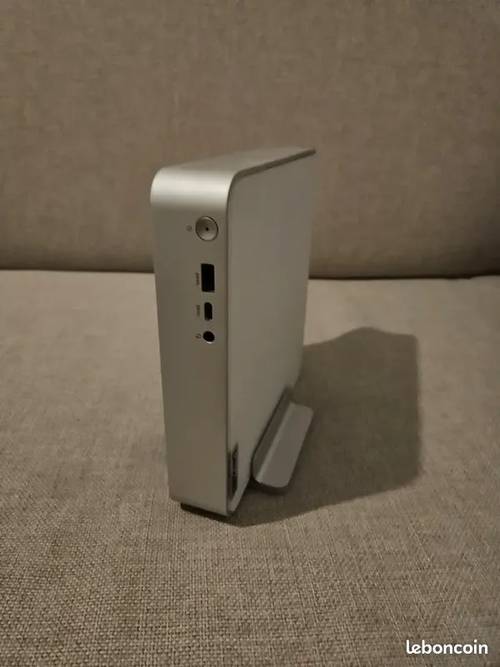 Vends Mini PC Lenovo IdeaCentre 01IRH8 Intel Core i7 16 Go RAM 512 Go gris nuage