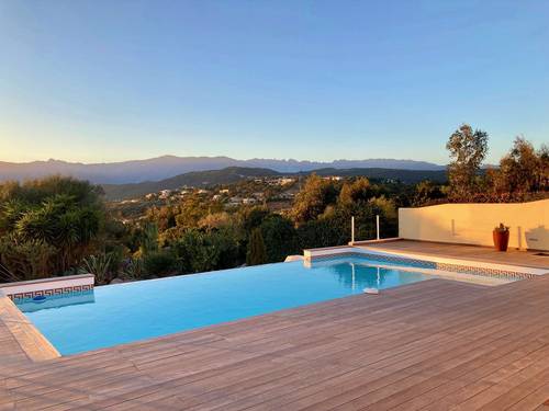 Loue maison - proche Porto Vecchio - 10 couchages - Zonza (20)
