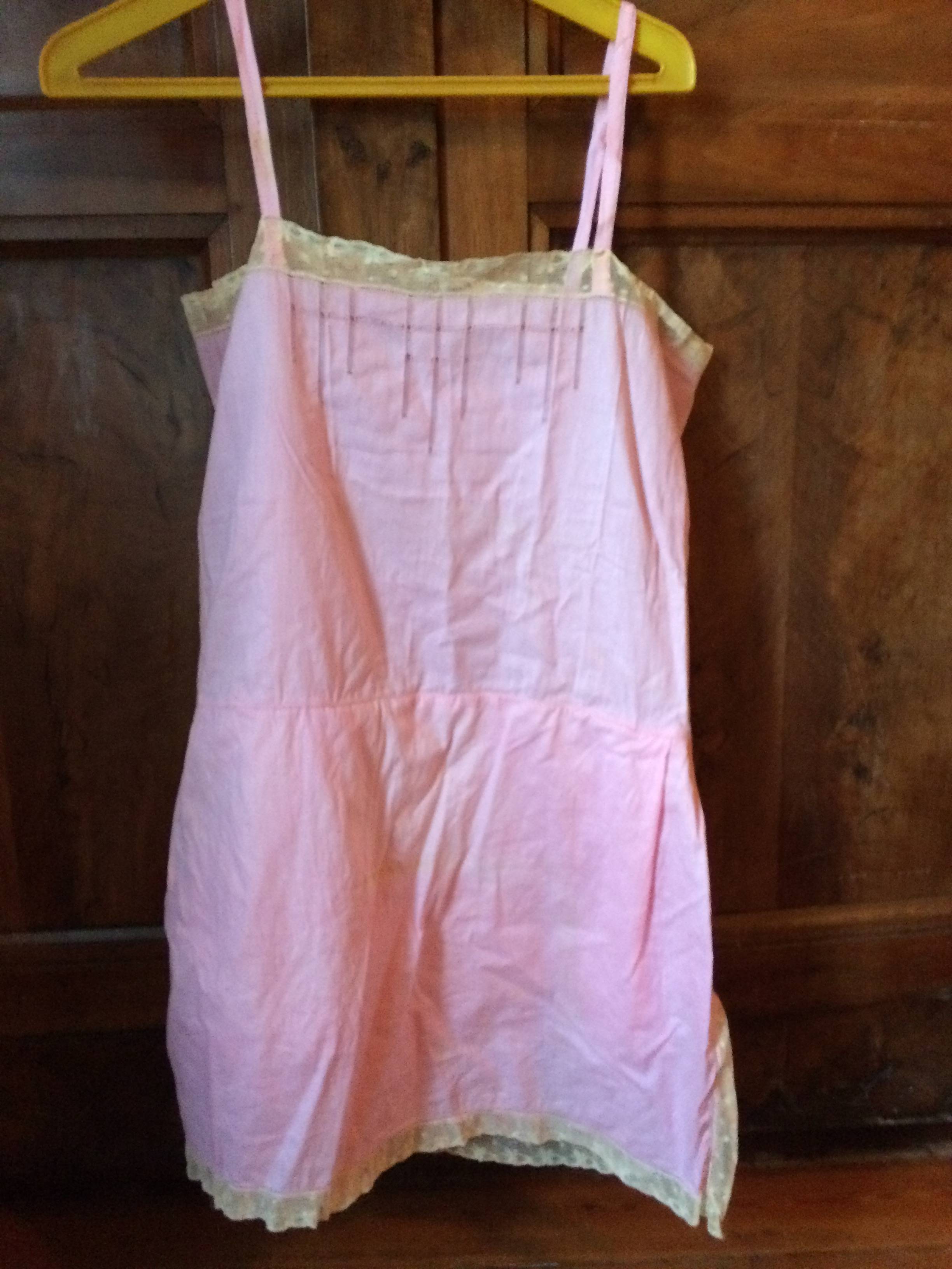 Lingerie fine annees 1920 soie et coton fait main