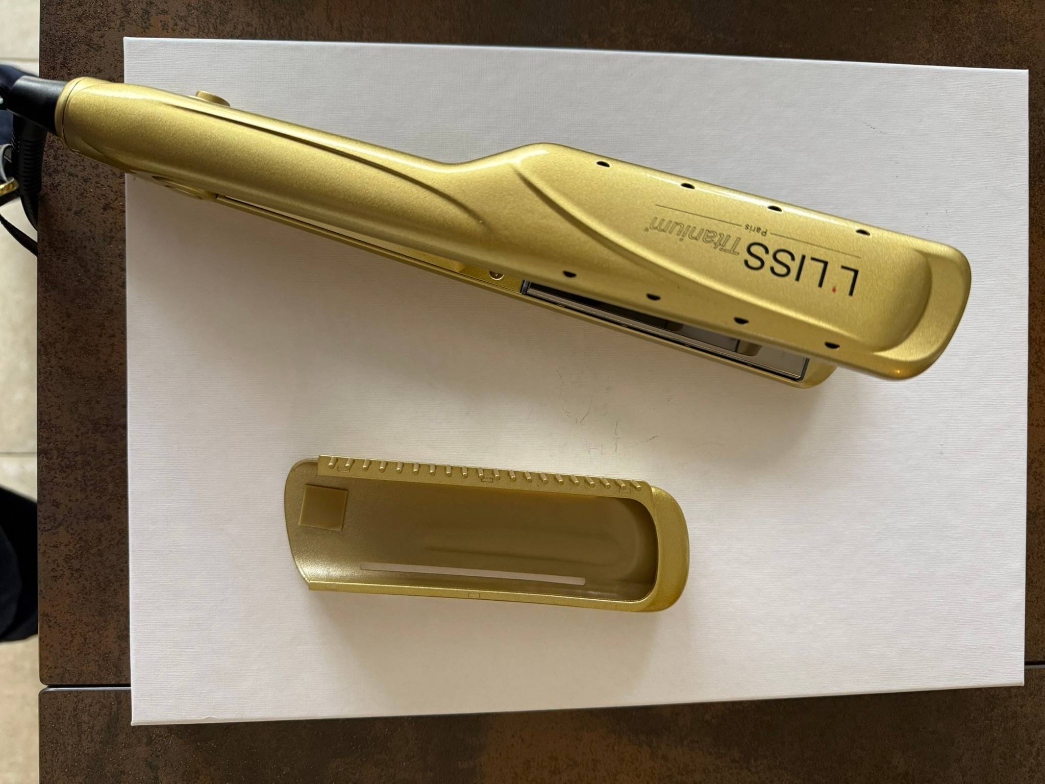 Fer à Lisser Professionnel l’Liss Titanium