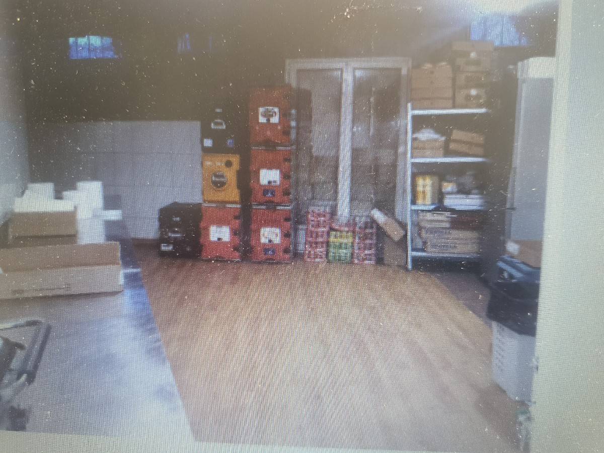 Loue local commercial tous commerces - 1 chambre, 30m², Saint-Denis (93)