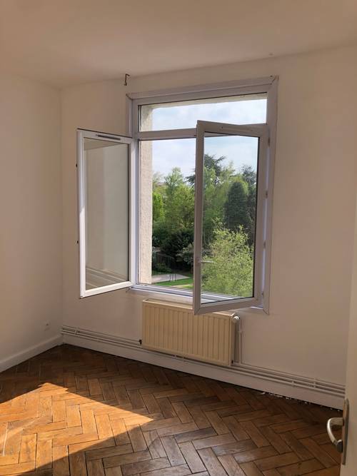 Loue appartement 57m²