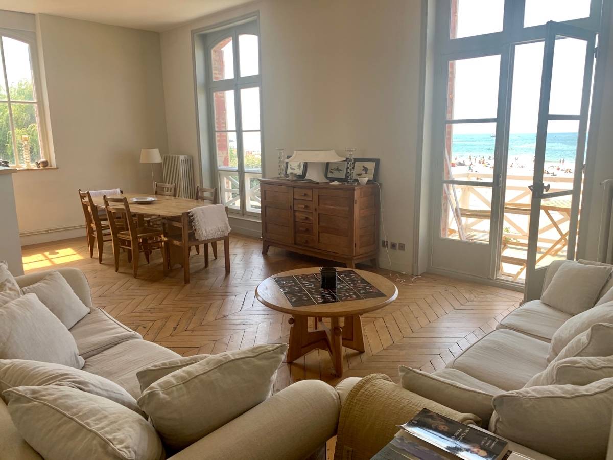 Loue appartement d’exception sur la plage de Trouville sur Mer - 5 chambres, 9 couchages