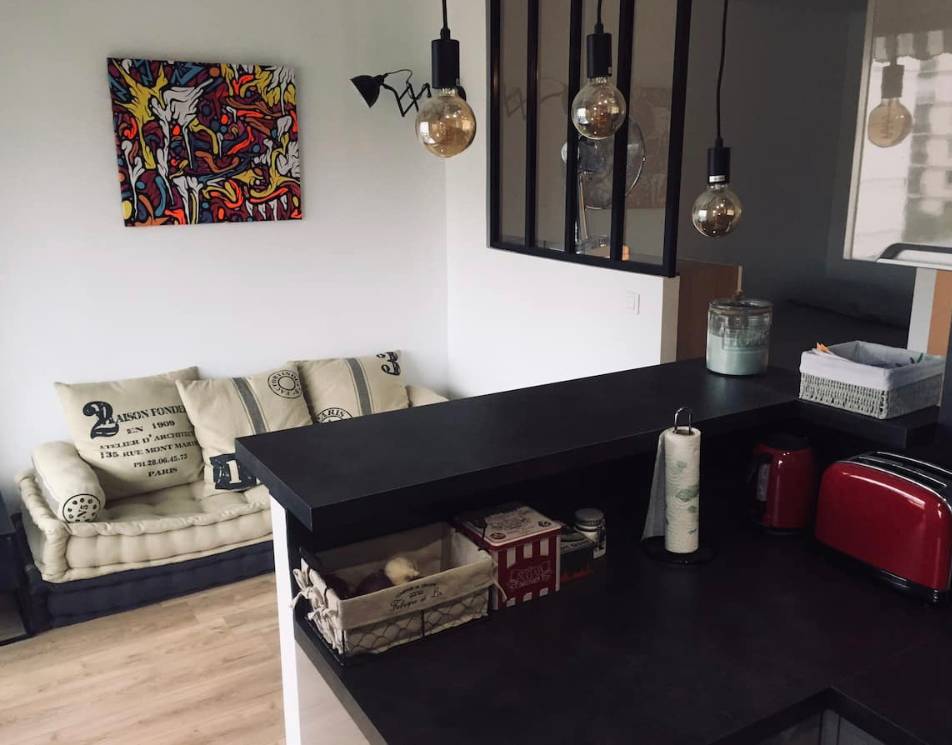 Location appartement meublé 25m² avec terrasse (1200 CC)