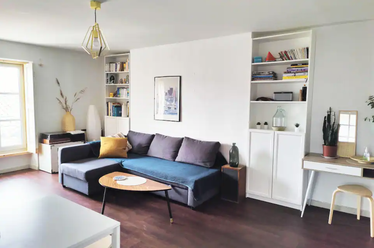 Loue appartement 3 pièces 62m² Idéalement placé entre la gare et les arènes - Nîmes (30)