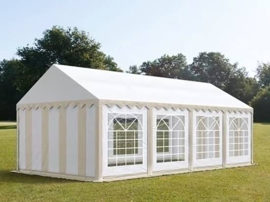Location Barnum 8x4