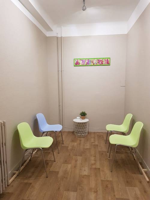 Loue bureau dans cabinet paramédical - 10m², Amiens (80) et 16m²