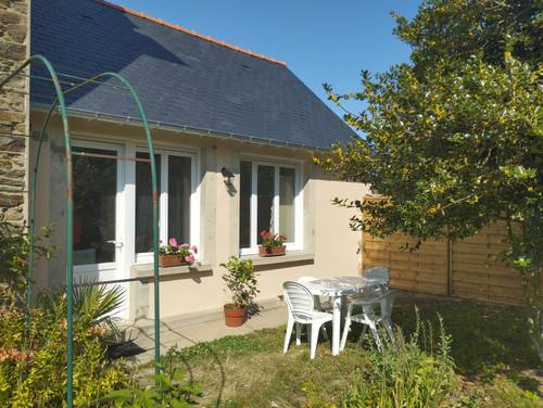 Loue à Cancale, Logis cosy 4 couchages, centre ville, calme et proximité mer
