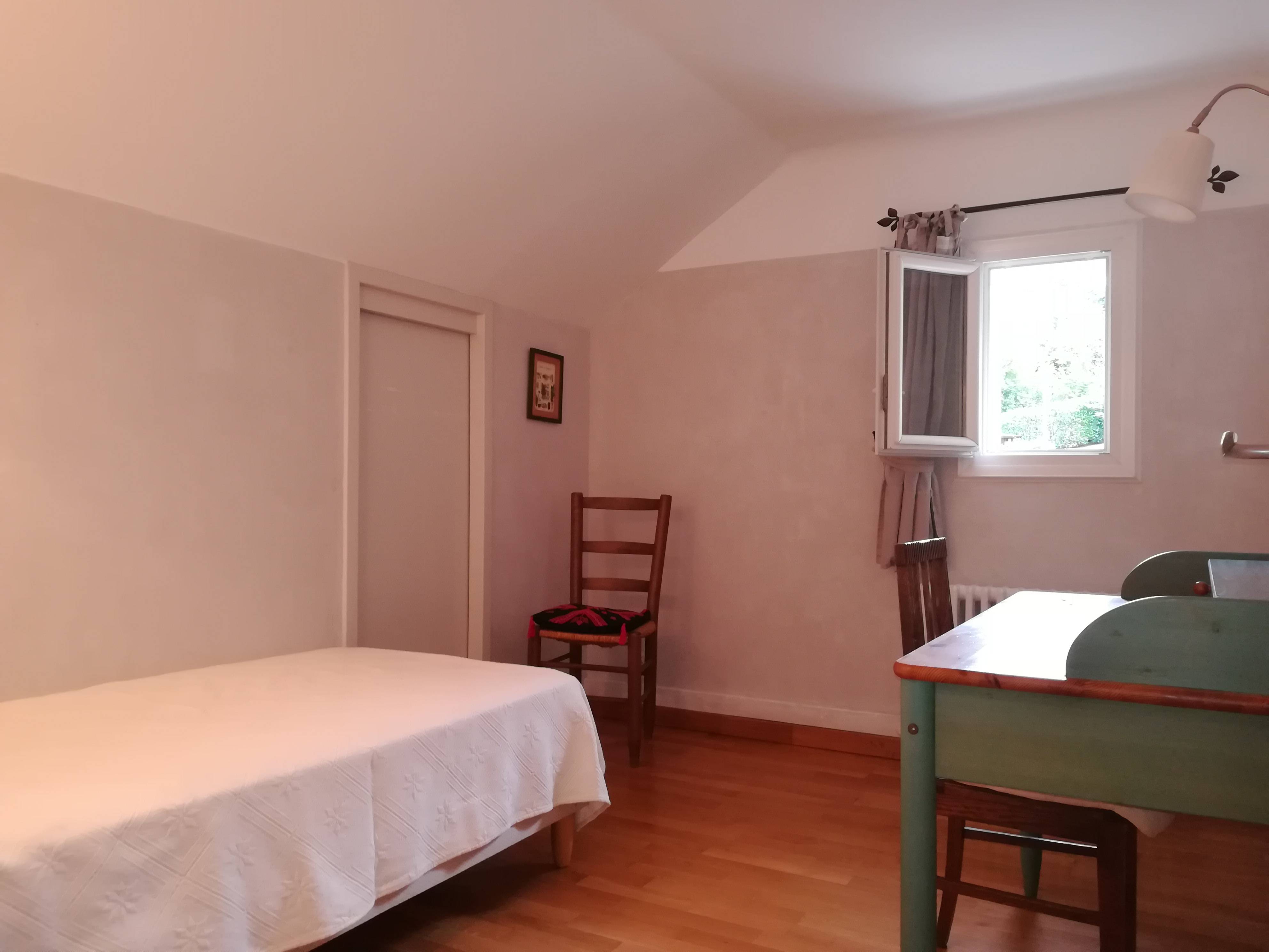 Loue chambre étudiant de 9m² dans colocation