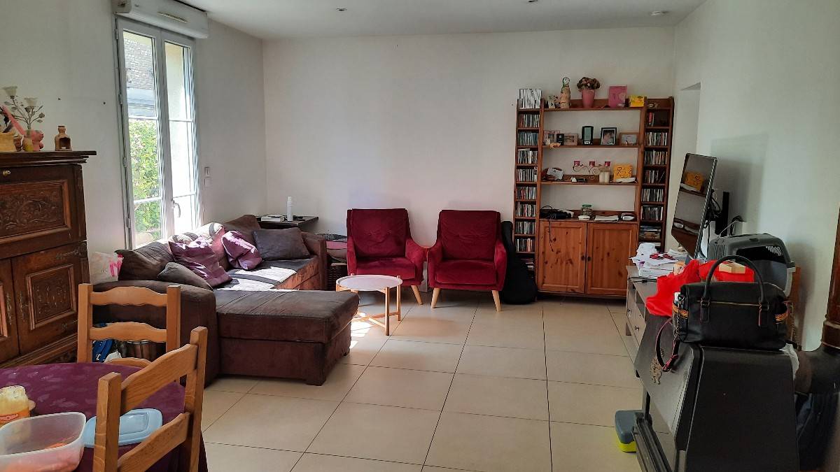 Loue chambre dans maison - 120m² - en colocation
