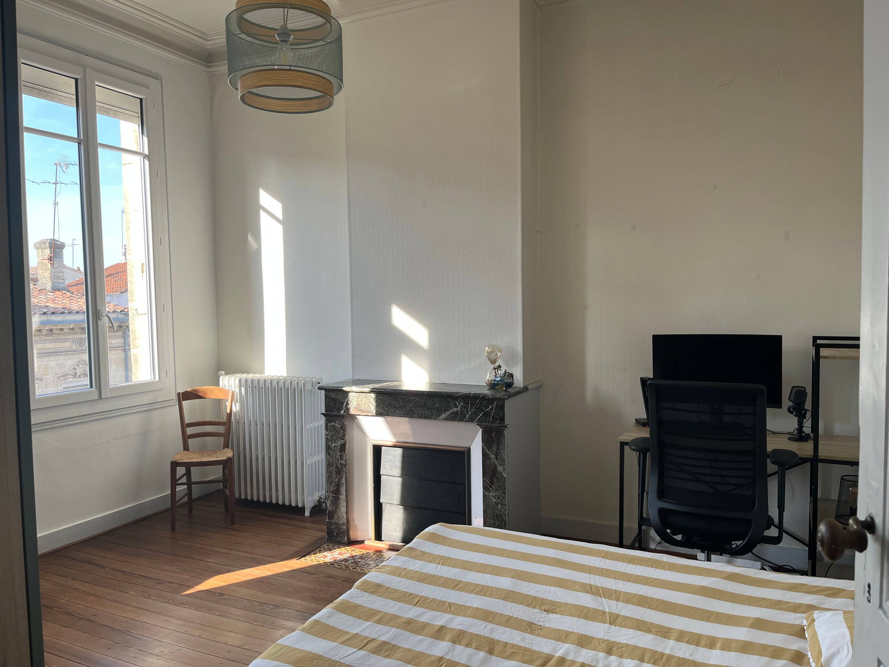 Loue chambre 16m² chez l’habitant