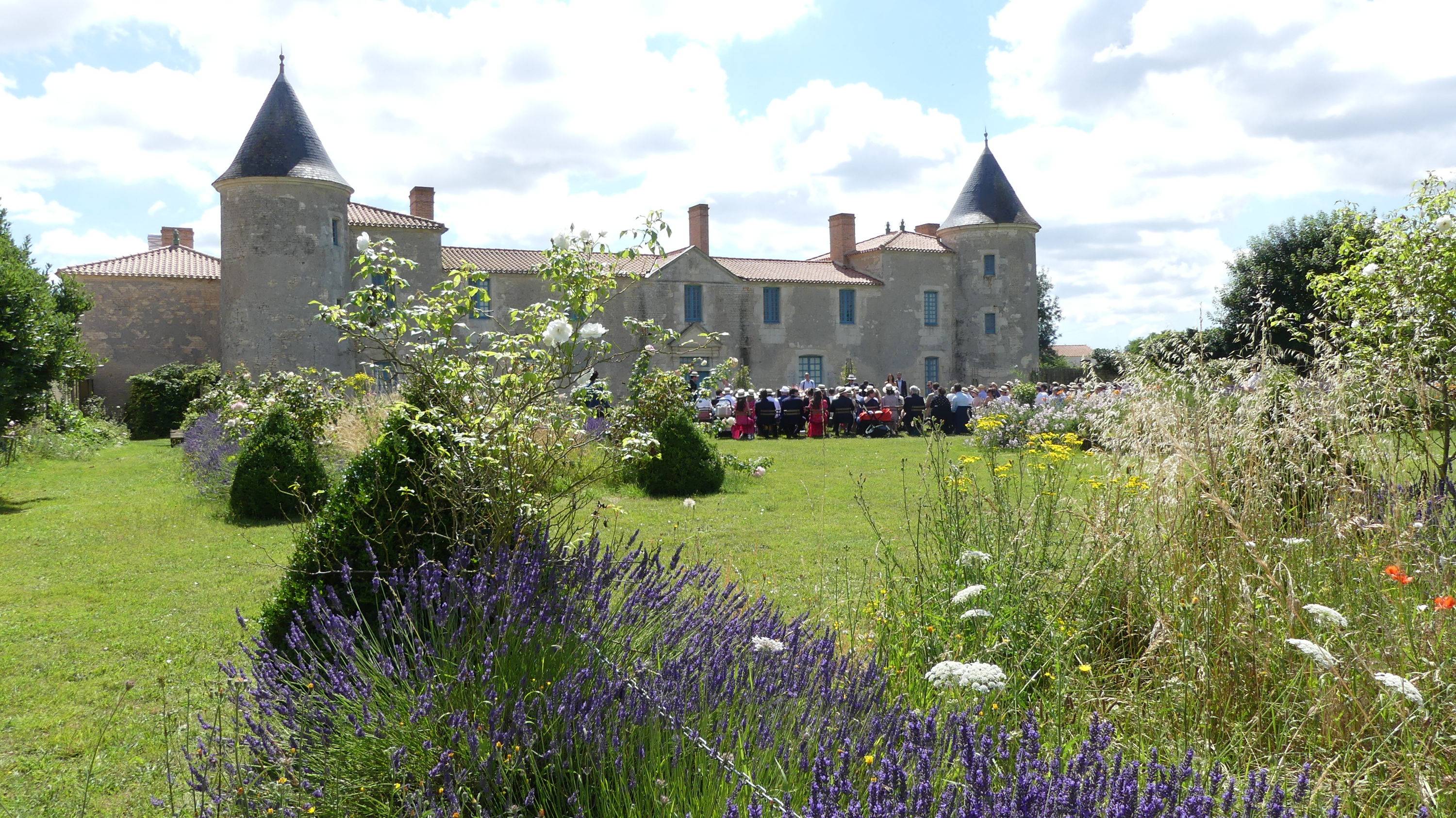 Location château pour mariage 150 + 40 personnes