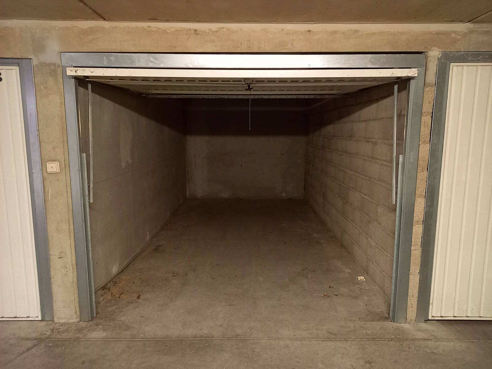 Loue box garage fermé Montpellier Beaux Arts - 12m²