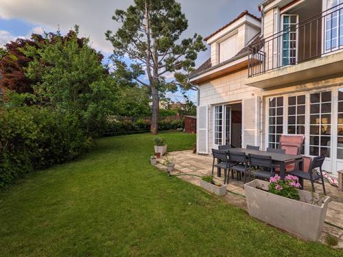 Loue maison - 4 chambres, 5 couchages, Bailly (78)