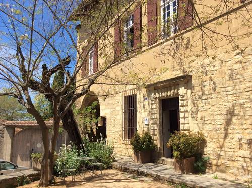 Loue maison 3 suites et 1 chambre 2 kms de Uzès (30) - 4 chambres, de 8 à 15 couchages