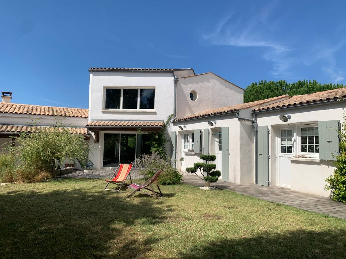 Loue maison spacieuse tout confort - 6 couchages - Les Mathes/La Palmyre 4*