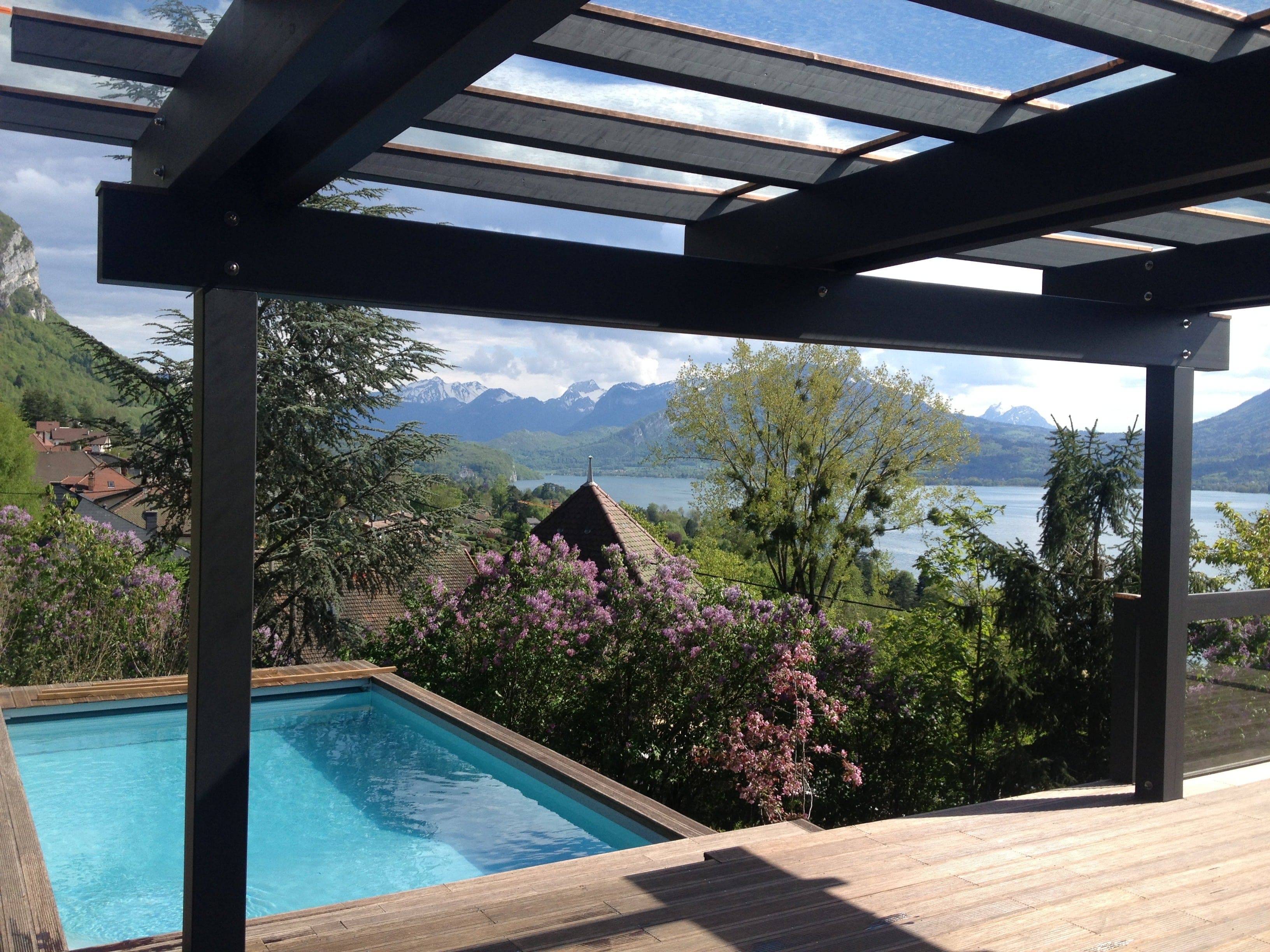 Loue maison avec piscine - 3 chambres, 6 couchages - Veyrier-du-Lac (74)