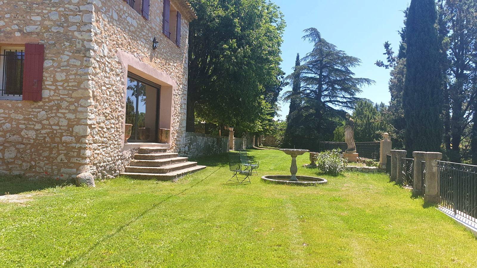 Loue Bastide provençale - piscine chauffée - Aix en Provence - 4 à 6 chambres, 8 à 12 couchages