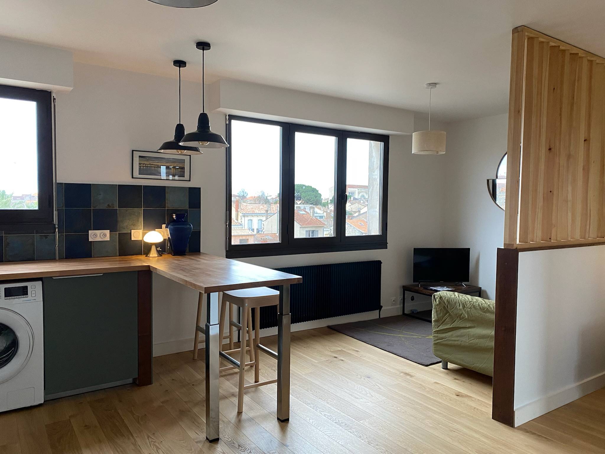 Loue T1 Meublé, Bordeaux Nansouty - 30m²