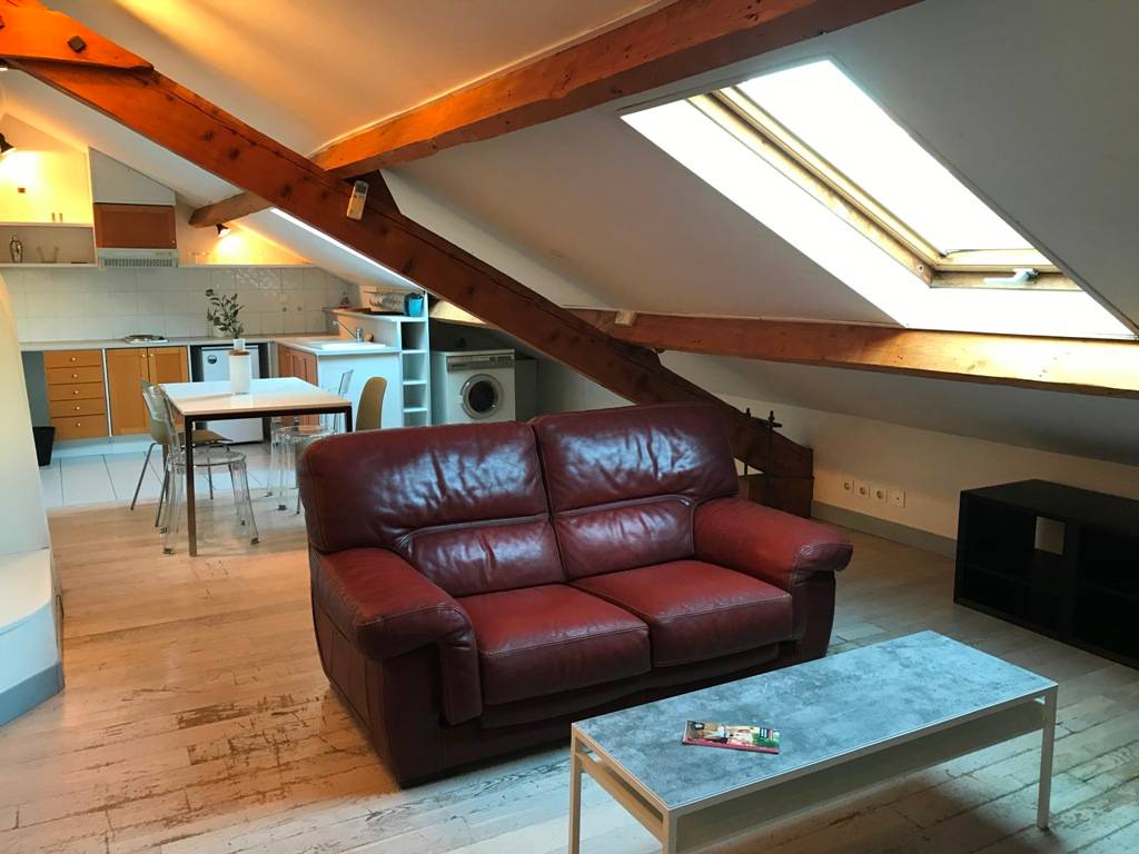 Loue T3 meublé - 45m² - Centre Aix-en-Provence