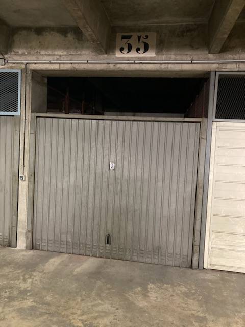 Loue box Neuilly-sur-Seine 1er sous-sol