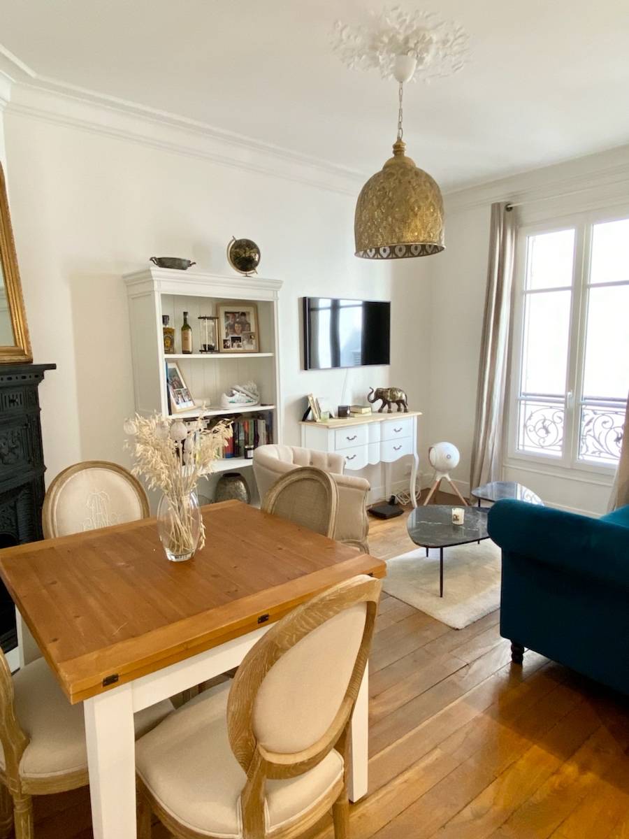 Loue T2 Paris 17ème Batignolles 40m² - charme de l’ancien