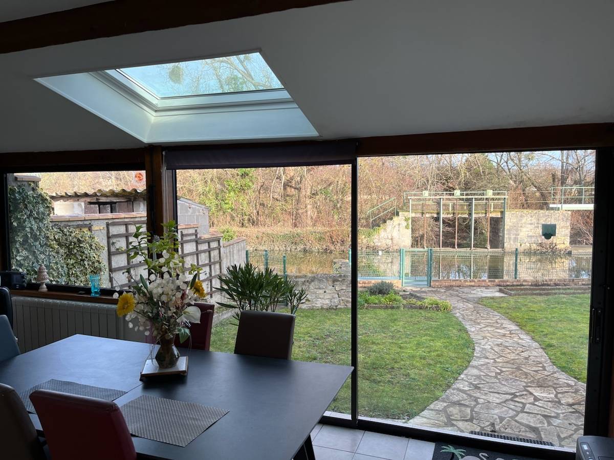 Location au bord de l’eau Saint Amand Montrond 1 chambre