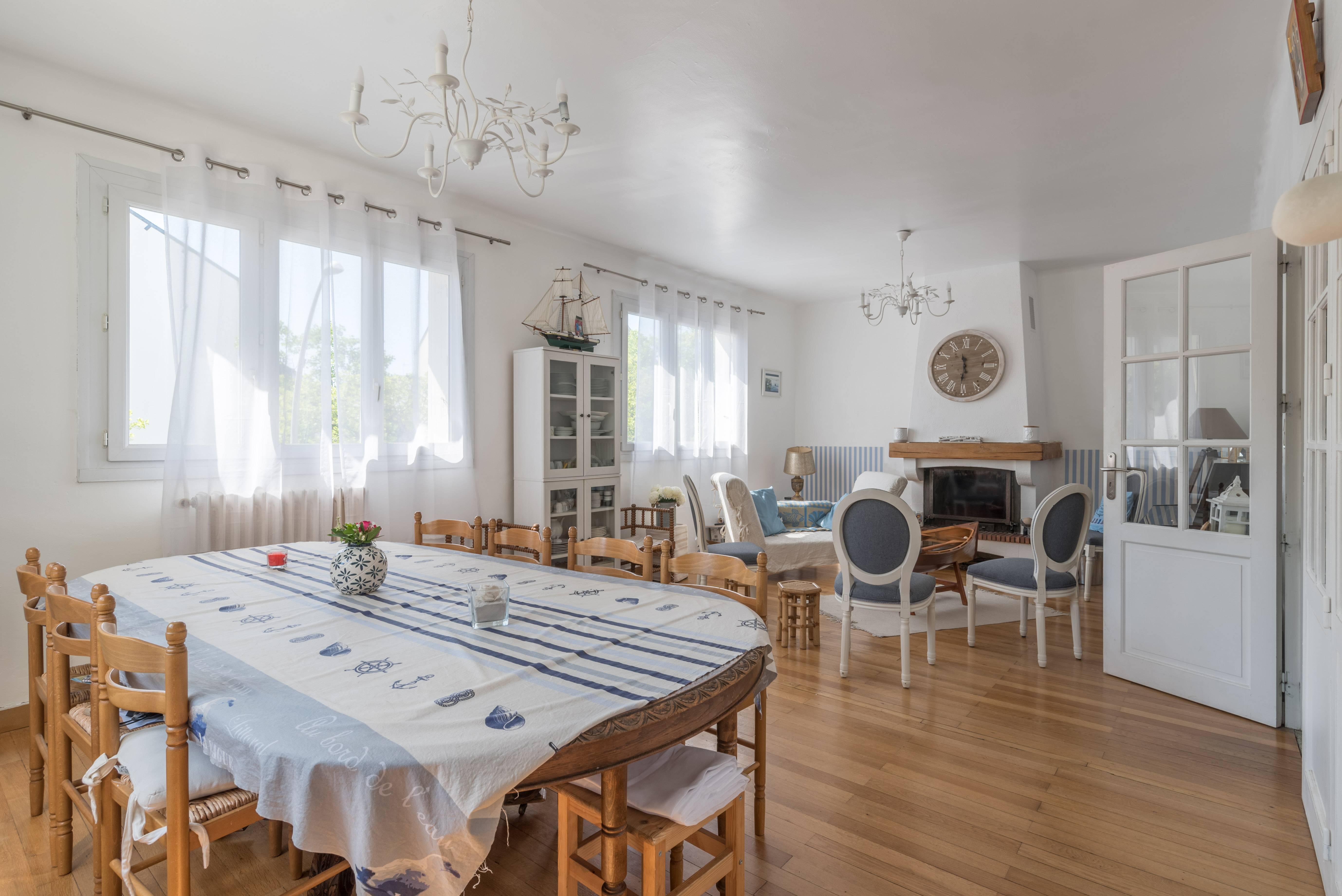 Loue maison familiale à Saint-Nazaire au bord de la mer : jusqu’à 10 couchages, plage et centre ville à pied